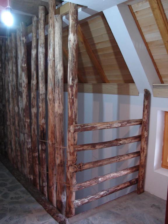 Staroplaninski Apartments Crni Vrh Luaran gambar
